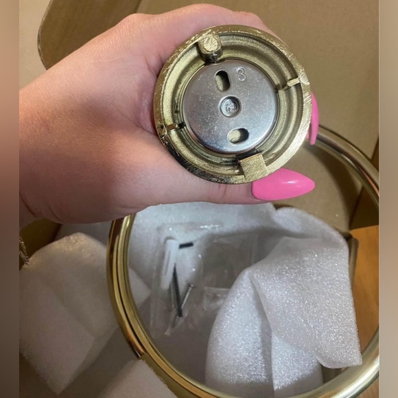 Gold crystal towel bar / face cloth holder - Picture 2 of 6